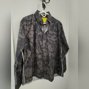 Descendant of Thieves Button Up